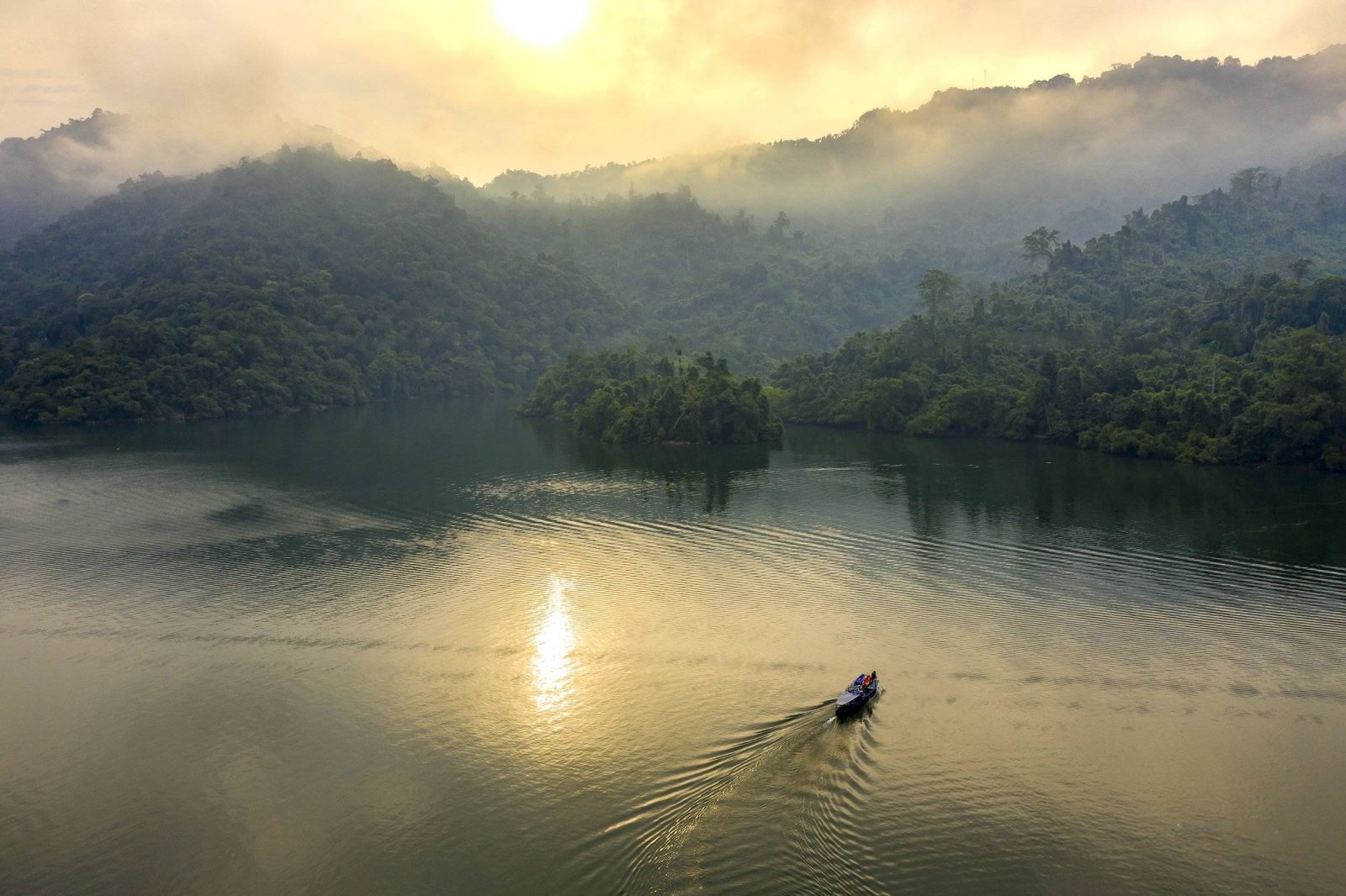 Du lịch hồ ba bể