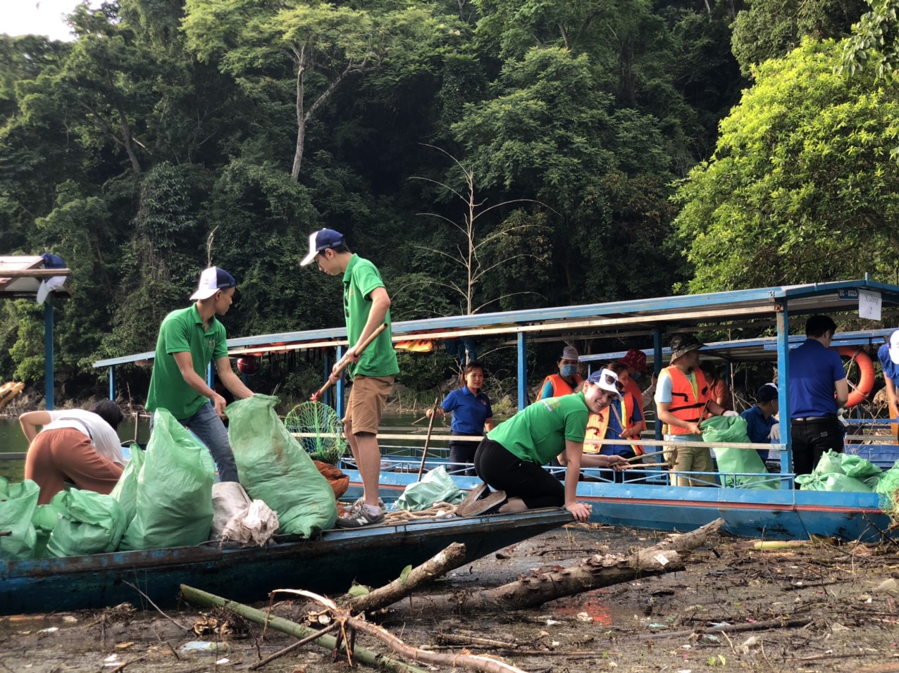 Người Việt Du Lịch Việt