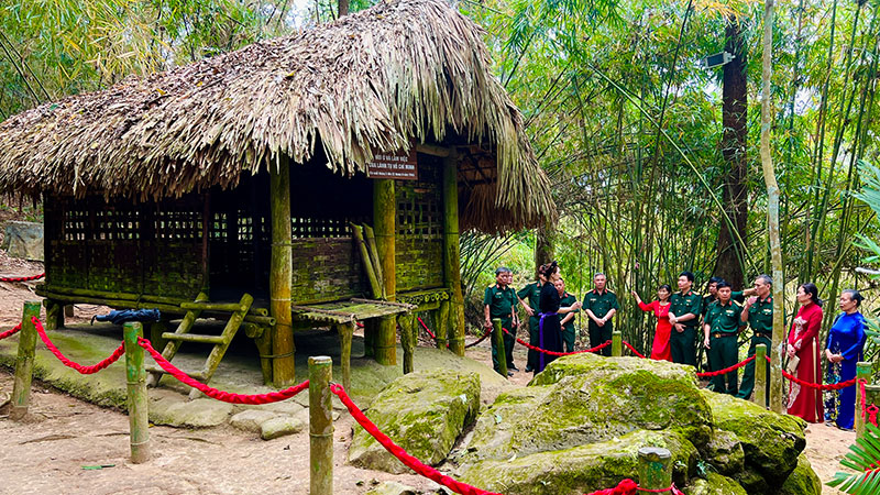 Tour ATK Tân Trào - Định Hóa - hồ Ba Bể 3 ngày