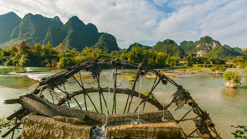  Tour Hà Giang - Lũng Cú - Thác Bản Giốc 4 ngày 3 đêm
