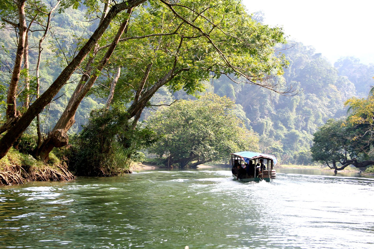 Tour trekking vườn Quốc gia Ba Bể